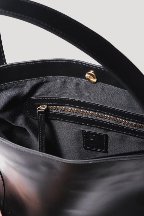 Eve Shoulder Bag - Image 3